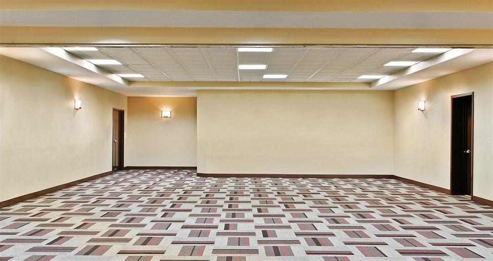 Four Points By Sheraton קולג' סטיישן מראה חיצוני תמונה