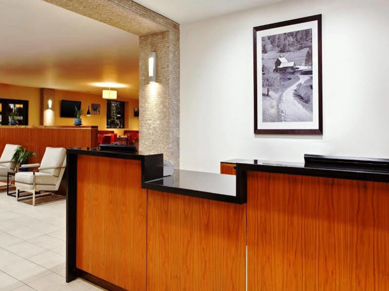 Four Points By Sheraton קולג' סטיישן מראה חיצוני תמונה