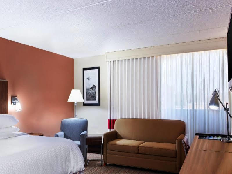 Four Points By Sheraton קולג' סטיישן מראה חיצוני תמונה