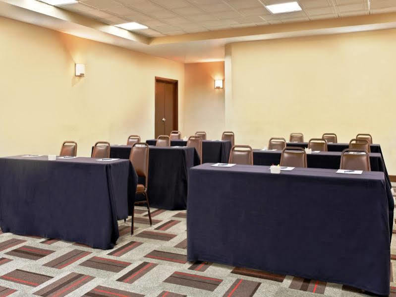 Four Points By Sheraton קולג' סטיישן מראה חיצוני תמונה