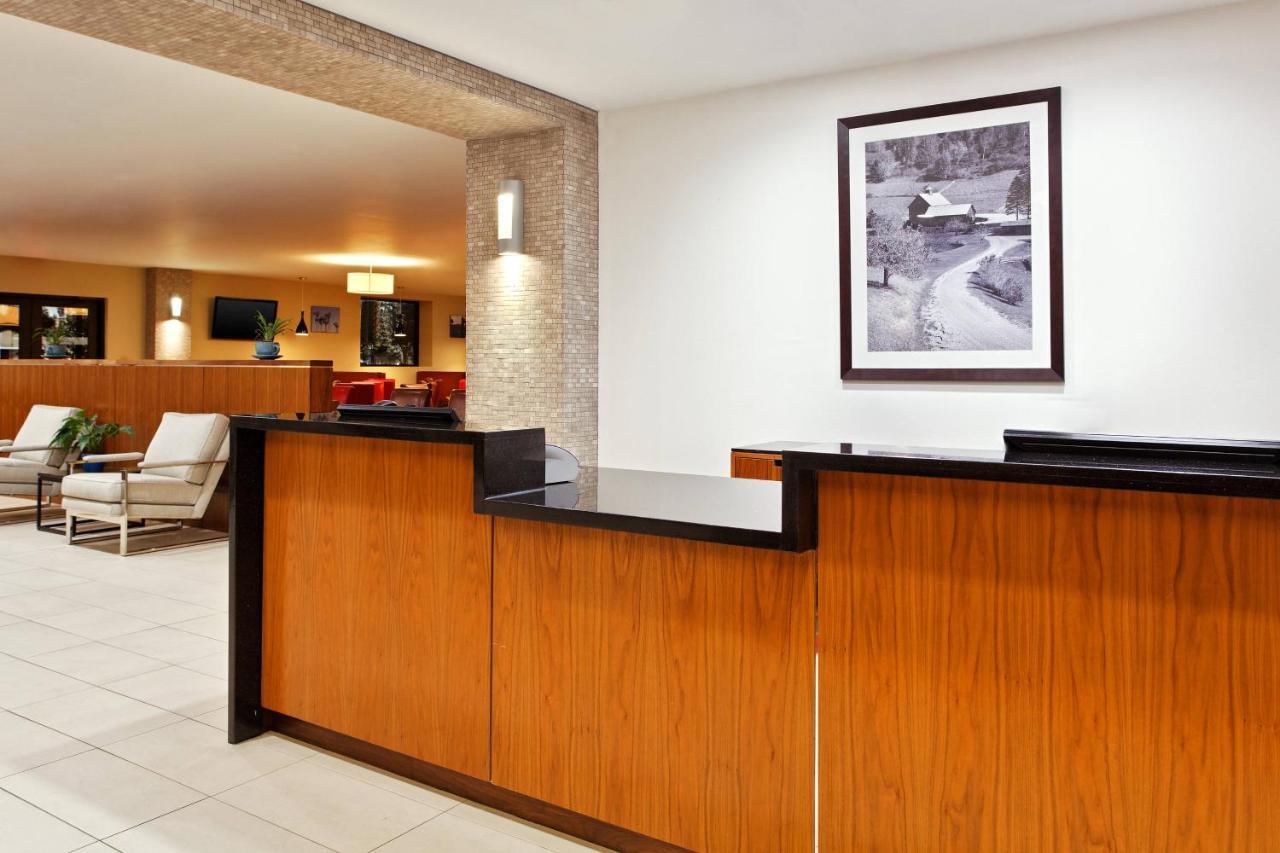 Four Points By Sheraton קולג' סטיישן מראה חיצוני תמונה