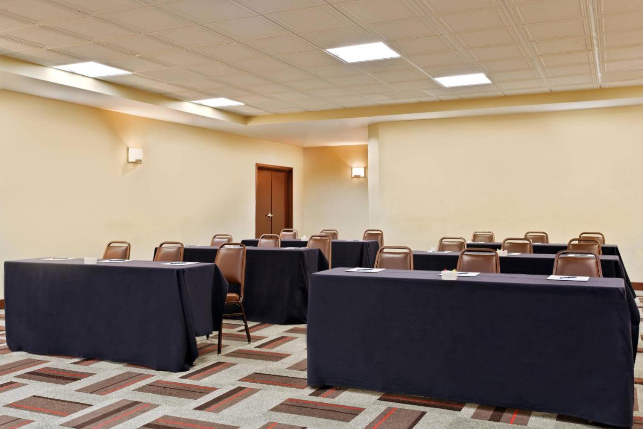 Four Points By Sheraton קולג' סטיישן מראה חיצוני תמונה