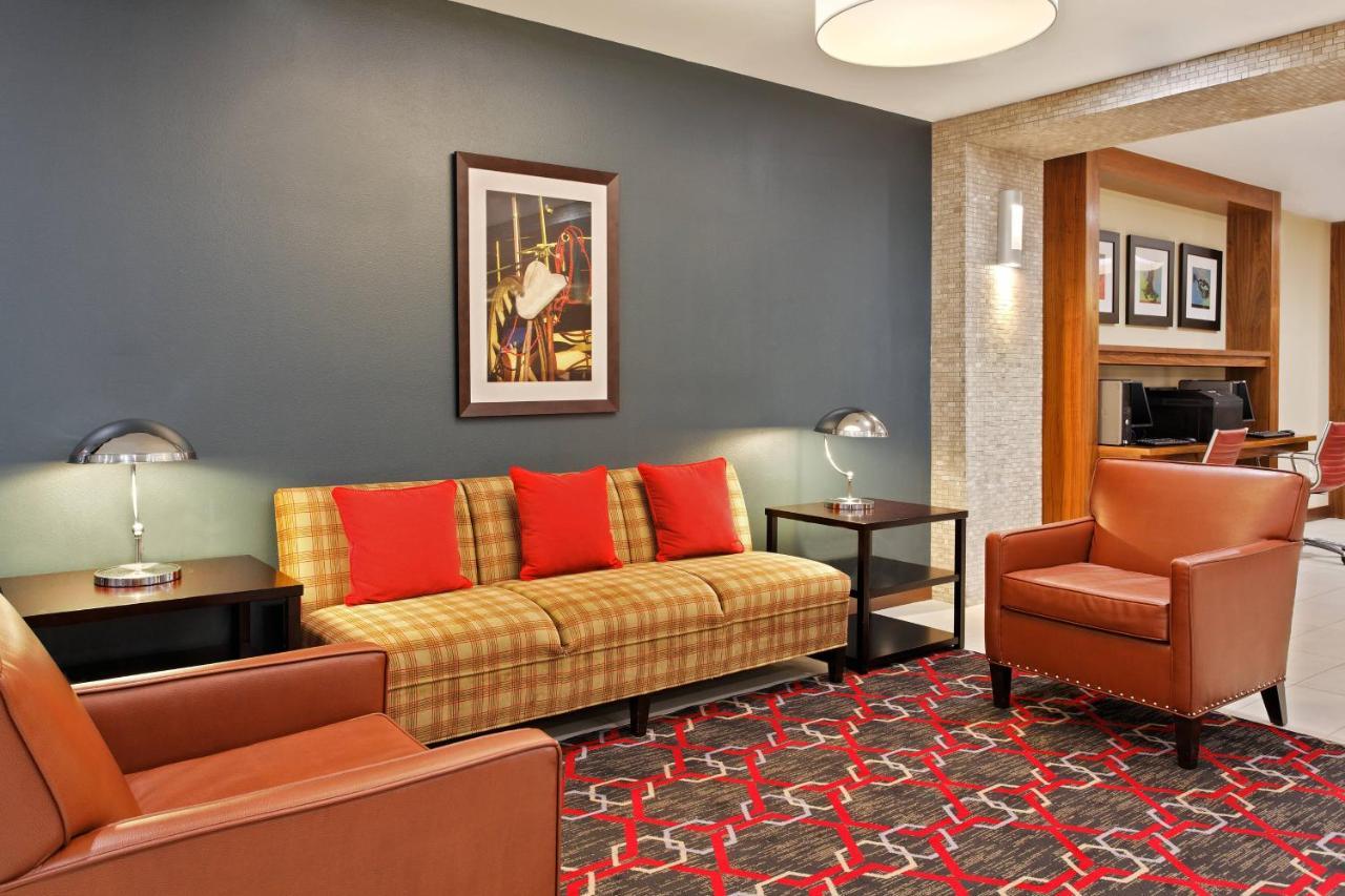 Four Points By Sheraton קולג' סטיישן מראה חיצוני תמונה